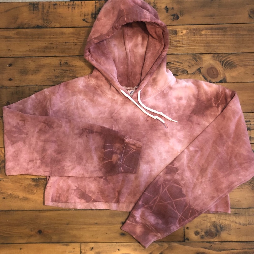 Maroon Tie dye cropped hoodie size Small